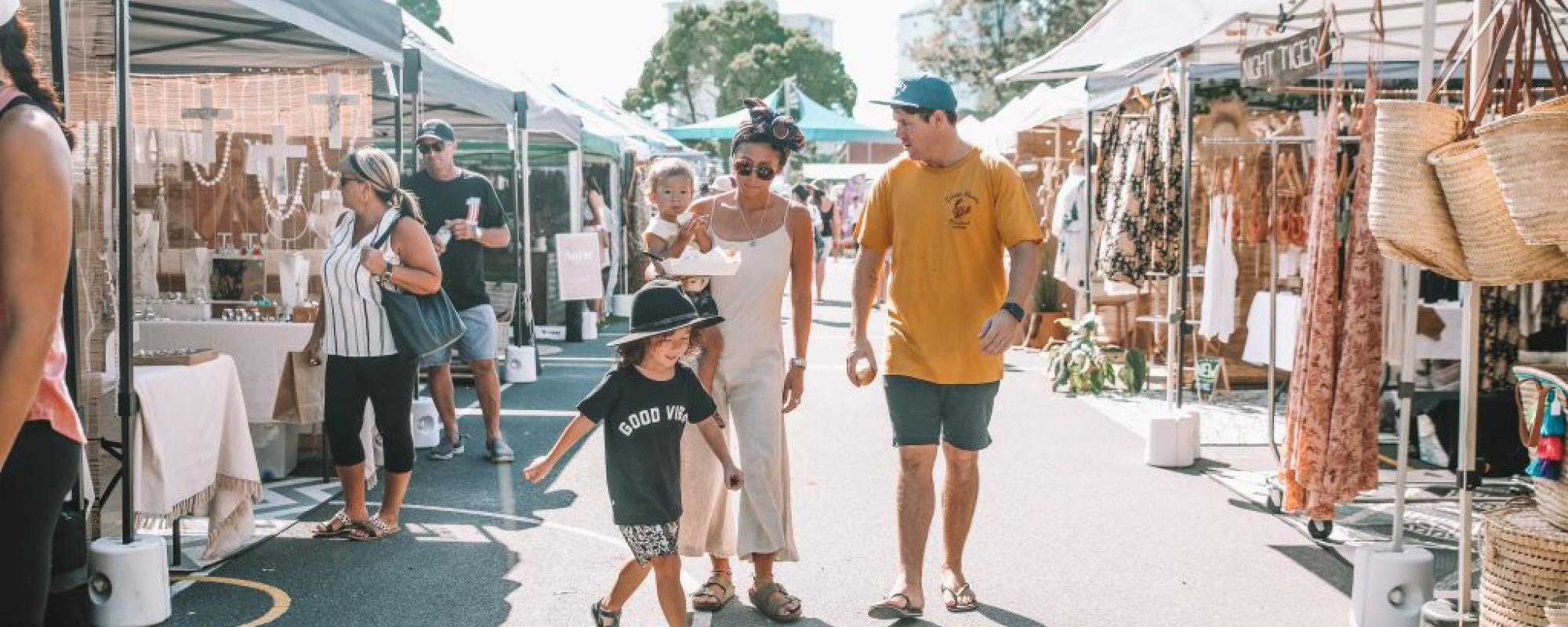 The village markets Burleigh Heads