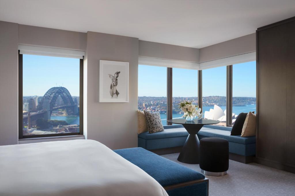 Four Seasons Hotel Sydney